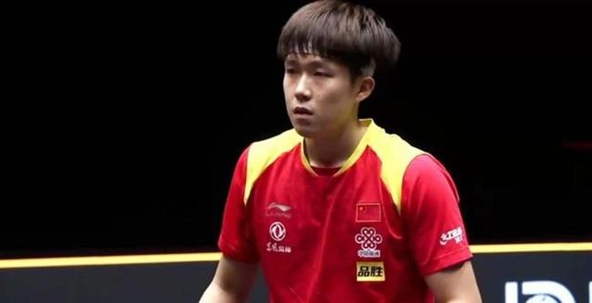 黑凭借强大 黑凭借强大