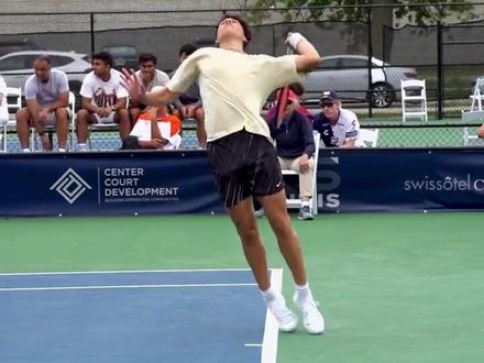 弱侧电梯门 弱侧电梯门