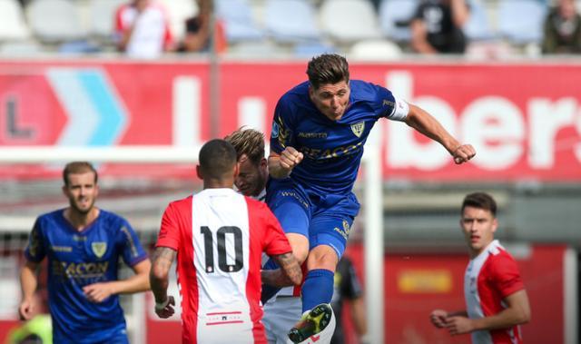 芯片上的真 芯片上的真